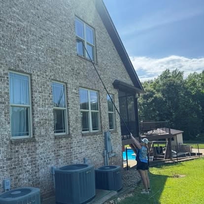 Exterior window cleaning